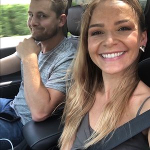 Meet your Posher, Ashley